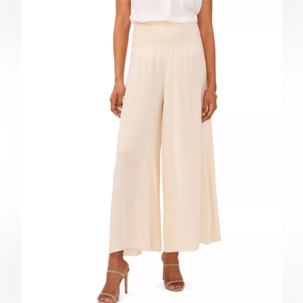 VINCE CAMUTO
Women's Smocked Wide Leg Pants
